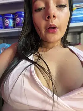 EmmiiGlow