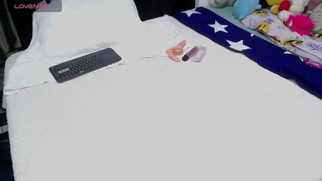 AndreaSwweettt - fuck dildo in my balcony 🥵