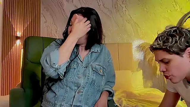 MarcellaGriffin - Show Lesbian // Lick Pussy