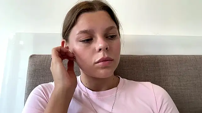 AmieLendor - Extreme closeup video pussy masturbation