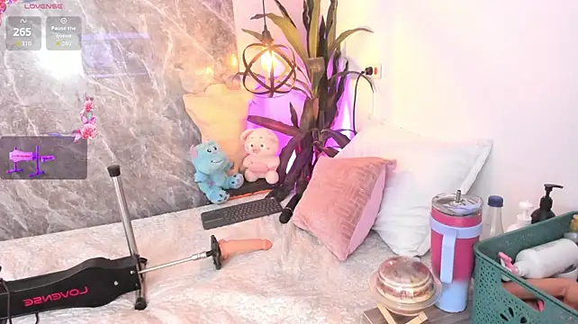 Meg_Stein - Domi masturbate naked❤️💕
