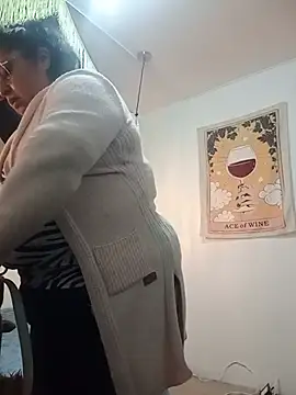 Keyla01_ - show pussy + open
