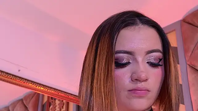 EmilyDufour - Slap your ass x5