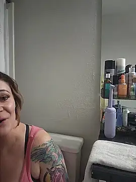 HollyTattoo - Spread pussy + DOGGIE3