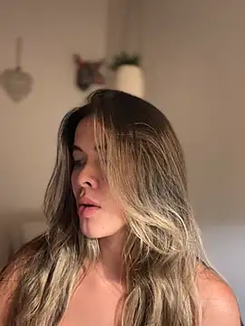 Emilia_Bakerr