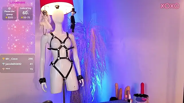 ConniecuteE - Show me your tits