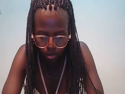 Sexxy_ebony2y - AM ALL YOURS BABY HANLE ME WITH CARE