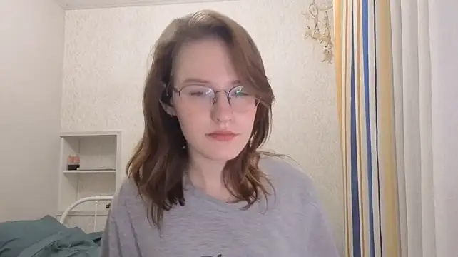 PliantMissus - Tease ass close