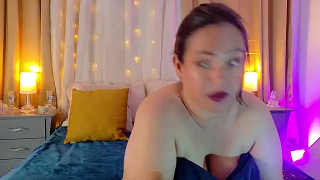 Talivega - show tits 🍒🔥