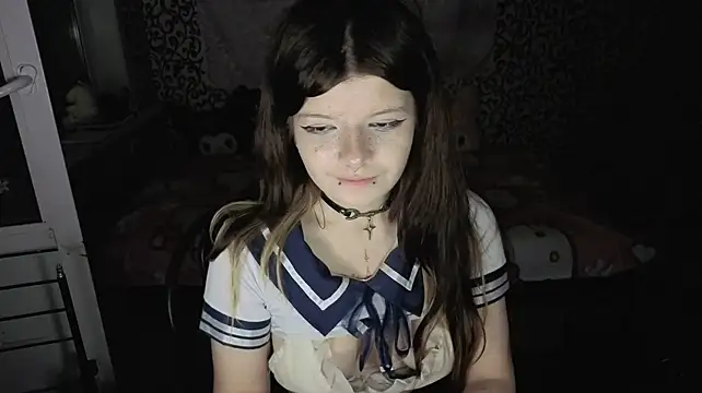 RinaMoonlight - drool on the boobs close to cam<3