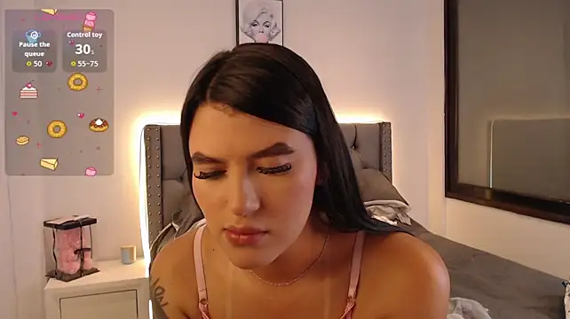 Nicols66 - Flash tits