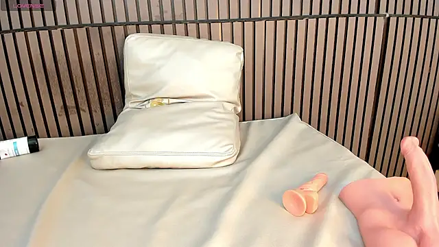 Cristine_colins - Ride torso time(bounce that ass)🍑