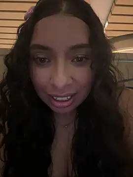 Yul_Nova - MAKE ME WET IN PUBLIC