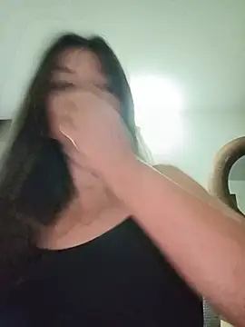 Emma_tour - Make me vibrate-make me WET-make me CUM