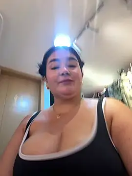 Karla_hotgirl - Very risky naked in the boutique