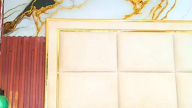 Kendyadans1 - sexy eye contact