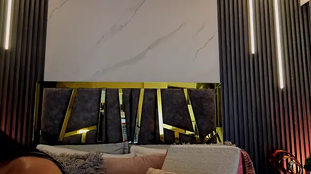 ScarletTorres - Oil Ass & Twerk
