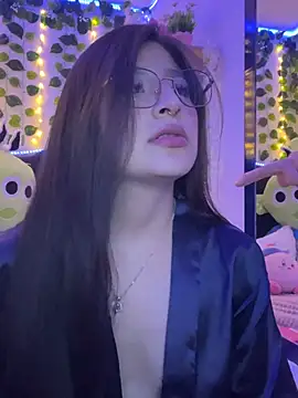 Neftis_lyria - fingers in the pussy