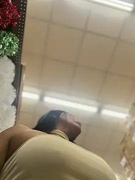 Abril10_ - I squeeze my breast in public