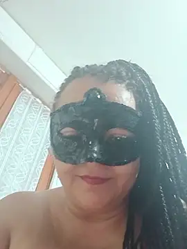 FoxyGiusy - MI MASTURBO DAVANTI A TUTTI