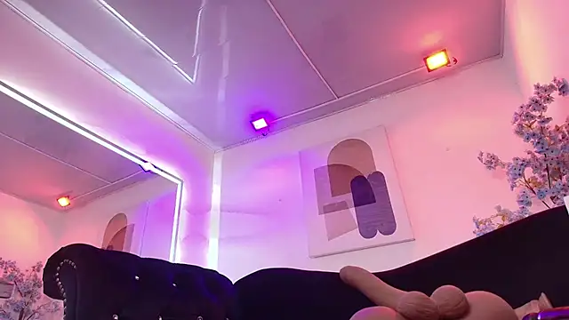 Gemma_bellini - 2 finger in my pussy ✌😋