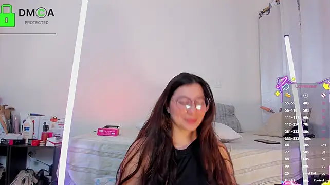 Kathryn07 - Take control me toy and make me moan🦋
