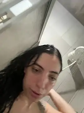 Flora-latin-girl - Orgasmo