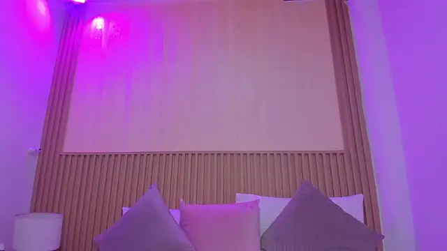 Sharonscoth - bounce boobs in your face