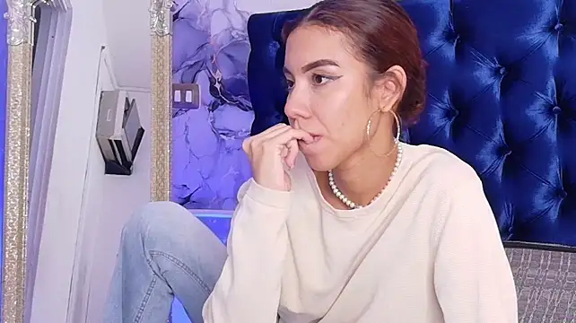 BELLA_HARPEER - Baby Doll get naughty tonight