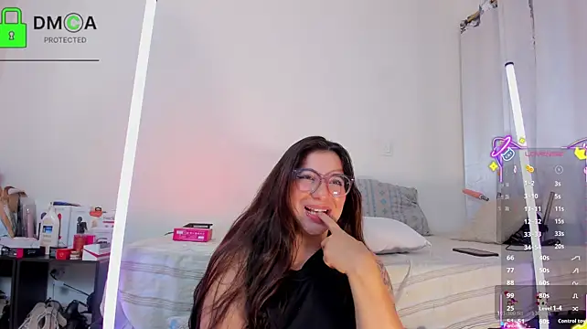 Kathryn07 - Take control me toy and make me moan🦋