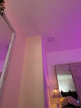 AliciaRoux - Deep dildo fuck until wet