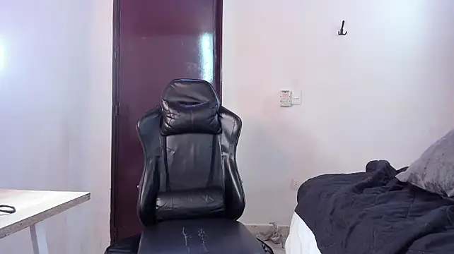 Lunaa_foxx_ - Spanks my Ass x 10 😈