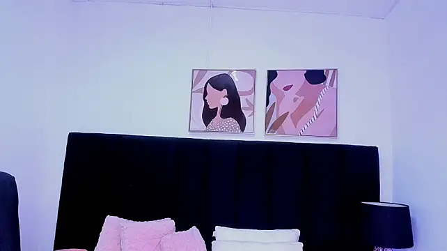 Dullce77 - I make my tits bounce