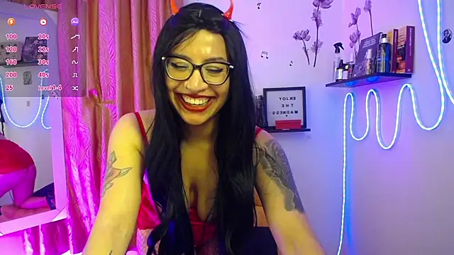 Isis_dark - spank ass