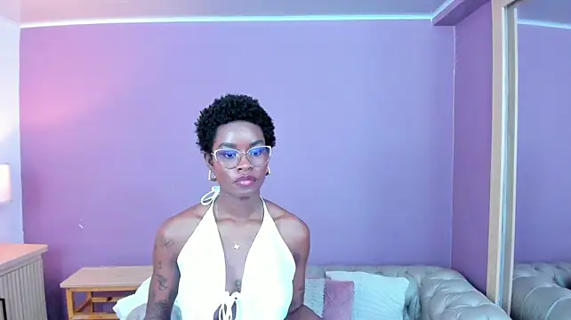 Amber-hill - naked