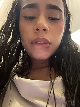 Sara-Castillo - FUCK COCK IN THE ZARA DRESSING ROOM 😈