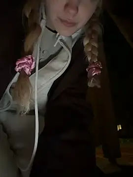 Elsawhere - open door + hand in panties