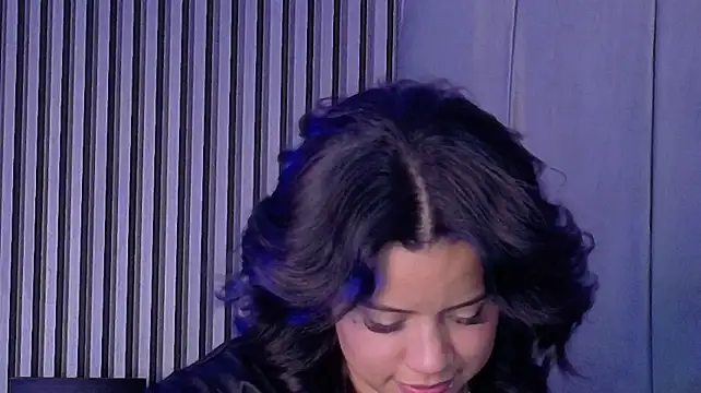 CassieVelour - Twist nipples for one minute 🔥 close up