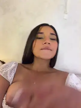 AlessiaVallmont - Missionary DEEP fuck until creamy drips