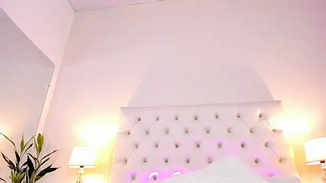 Tiffanny_Gomez - 🔥OIL SHOW BOOBS🔥