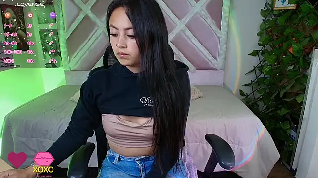 Holly_rosee