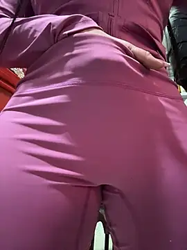 Sara_fun - I show my boobs to a stranger