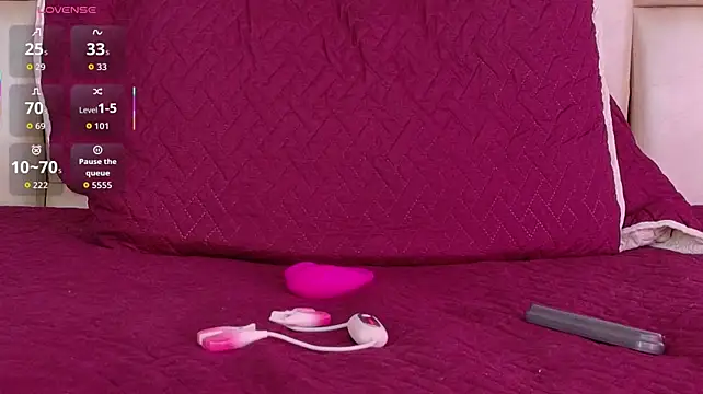 Shasa_8 - 4 fingers in pussy + 4 fingers in ASS🍑
