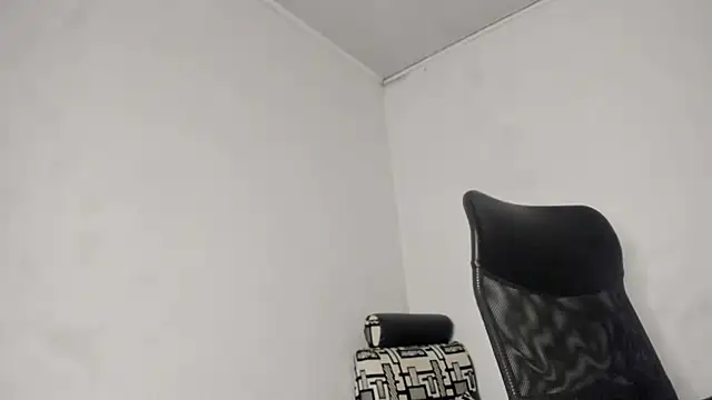 Nathaly_love96 - play pussy