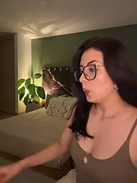 EmaSaenz - GOOD VIBES FOR YOU EMMA
