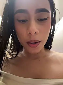 Sara-Castillo - FUCK COCK IN THE ZARA DRESSING ROOM 😈