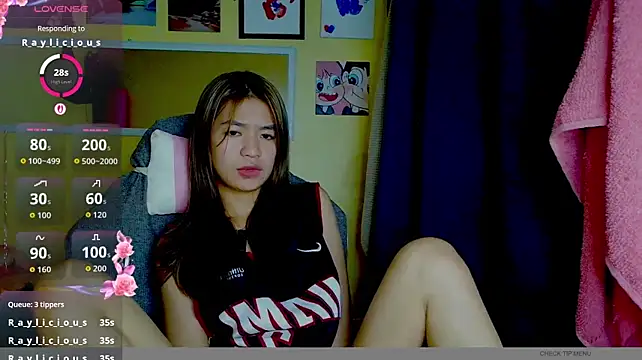 Luna_Moonfang - remove jacket and change outfit