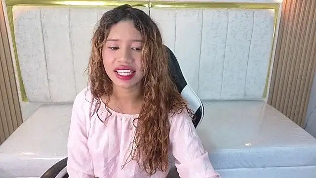 Marian_Tx - 🏆Take off her panties + fingers in her