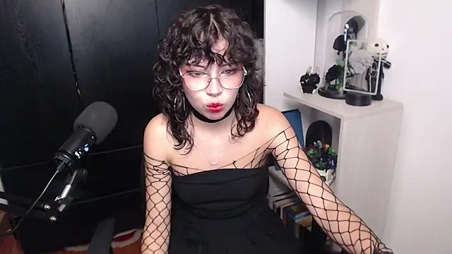 BiiHoney - 💎Striptease + teasing close