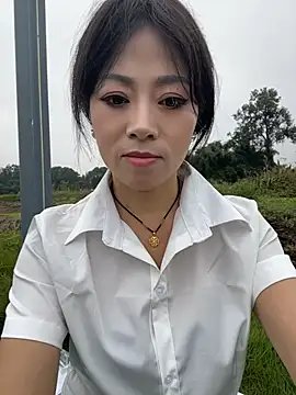 Lipinger - 实现丝袜自由